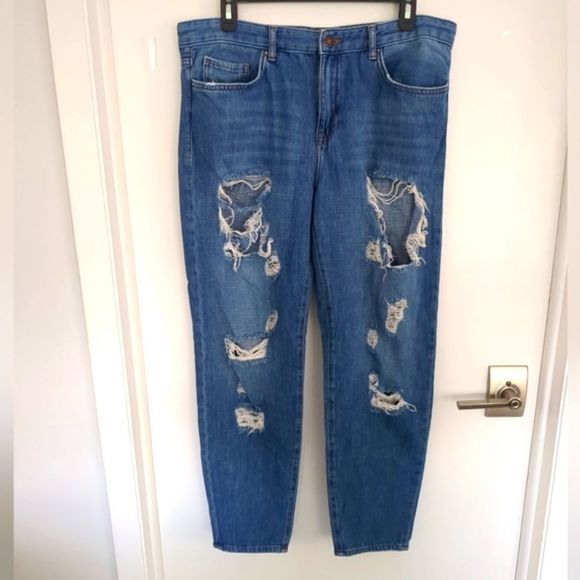 Forever 21 Baggy Straight Leg Distressed high Rise Blue Jeans Size 30 - Picture 6 of 8